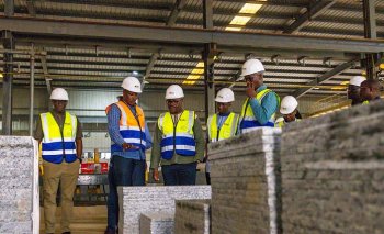 Prime Minister Visits Nyagatare Tile Factory as It Plans Major Production Boost